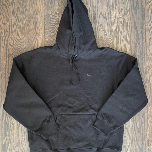 Supreme Small Box Black Hoodie SS22SW48 Size M Brand New